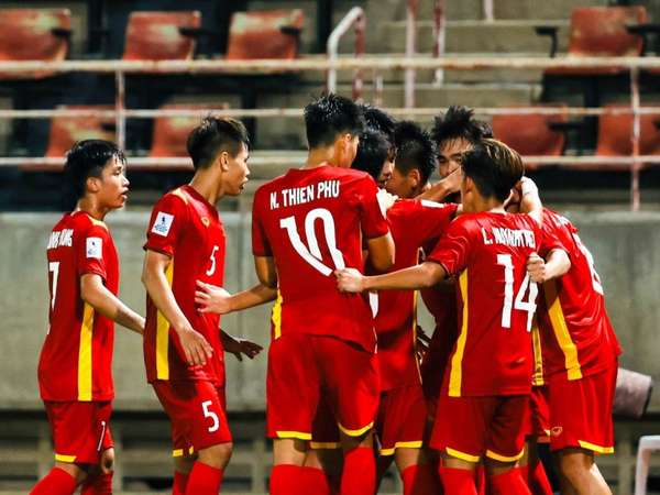 U17 Việt Nam - U17 Uzbekistan: Trận đấu quyết định của thầy trò Hoàng Anh Tuấn
