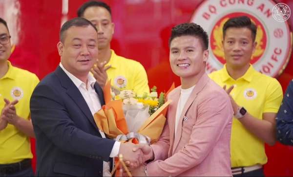 Quang Hải chính thức gia nhập Công an Hà Nội: Quyết định tốt cho cả hai