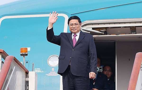 Thủ tướng Phạm Minh Chính đến Bắc Kinh bắt đầu chuyến thăm chính thức Trung Quốc và dự Hội nghị thường niên WEF. 