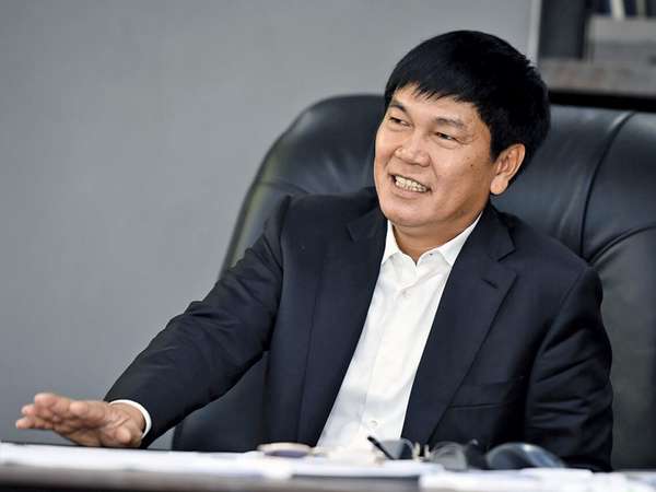Tỷ phú Trần Đình Long vượt lên thành người giàu nhất sàn chứng khoán Việt Nam