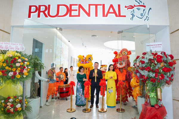 Prudential Việt Nam tiếp tục phủ rộng mô hình Trung tâm Chăm sóc Khách hàng mới