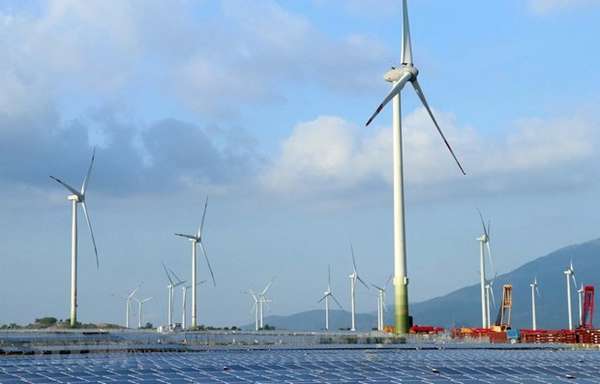 Việt Nam-Anh hợp tác chống biến đổi khí hậu, phát triển điện gió | Môi trường | Vietnam+ (VietnamPlus)