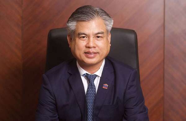 Đại gia Lê Thái Sâm làm Chủ tịch Bamboo Airways; ông Hoàng Văn Tăng thoái hết chức vụ ở DIC