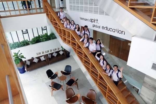 TP. Hồ Chí Minh: Nhiều trường đại học công bố điểm sàn xét kết quả thi tốt nghiệp