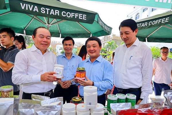 Diễn đàn kinh tế dược liệu Việt Nam đưa tinh hoa Dược liệu Việt lan tỏa sâu rộng trong cộng đồng