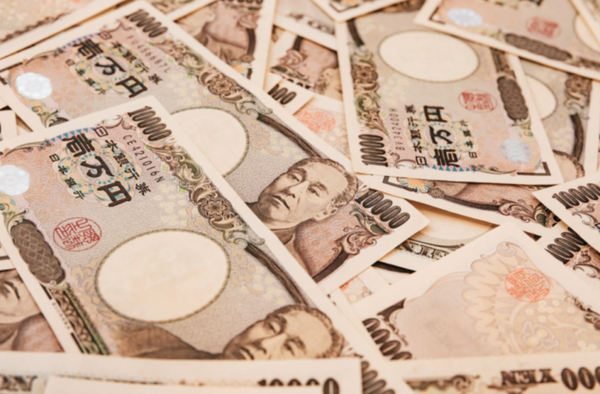 Tỷ giá Yen Nhật hôm nay 26/7/2023: Các ngân hàng tăng nhẹ mức giao dịch hai chiều của đồng Yen