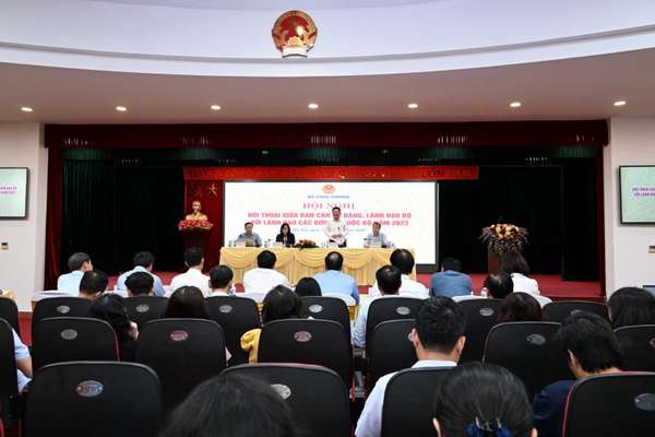 Hội nghị đối thoại giữa Ban cán sự đảng, lãnh đạo Bộ Công Thương và lãnh đạo các đơn vị thuộc Bộ