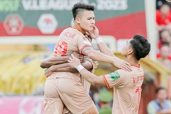 Bảng xếp hạng V-League 2023 ngày 13/8: Công an Hà Nội chạm một tay vào ngôi vô địch
