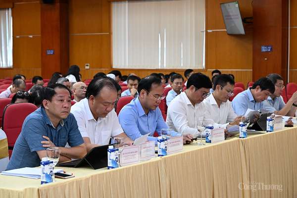 Bộ trưởng Nguyễn Hồng Diên: Nêu cao tinh thần đoàn kết trong các đơn vị thuộc Bộ Công Thương