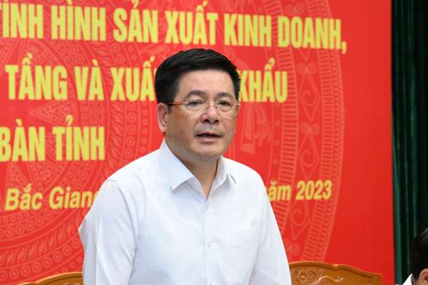 Nhận diện thách thức, Bộ trưởng Nguyễn Hồng Diên nêu 8 nhiệm vụ trọng tâm thúc đẩy tăng trưởng cho Bắc Giang