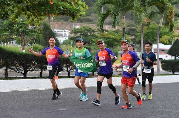 Giải VnExpress Marathon Marvelous Nha Trang 2023 thu hút hơn 11.000 vận động viên tham gia