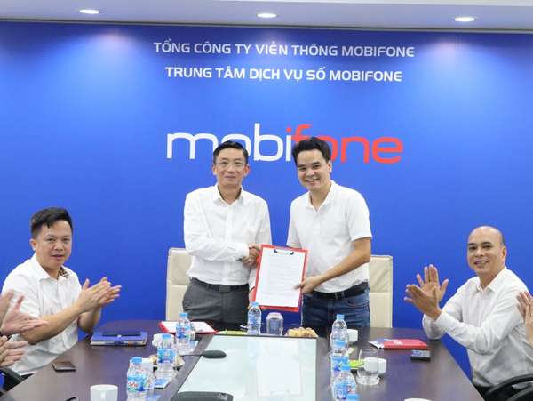 MobiFone và Educa hợp tác chiến lược nâng tầm nền giáo dục số Việt Nam