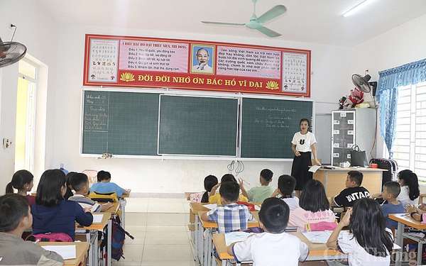 Nghệ An: Năm học mới thiếu 6.500 giáo viên, tình trạng thầy cô xin nghỉ việc có xu hướng tăng