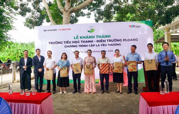 Hyundai Thành Công Việt Nam trao tặng điểm trường Ploang tại Quảng Trị