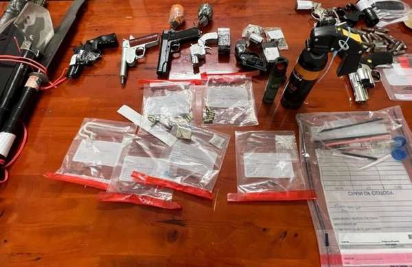 Quảng Ngãi: Tạm giữ thanh niên tàng trữ ma túy và 9 khẩu súng