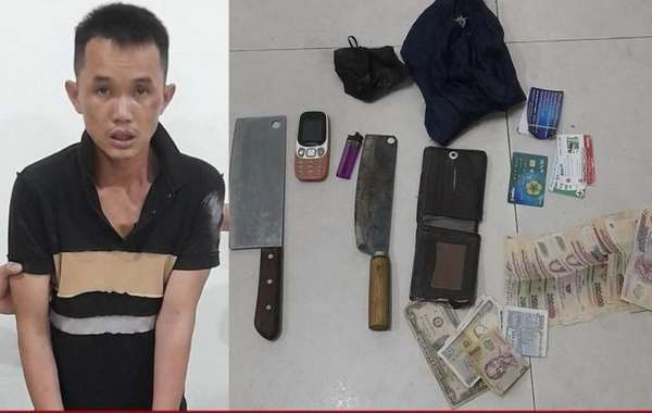 Quảng Nam: Ngăn chặn đối tượng dùng dao chặn đường để... đón taxi về quê