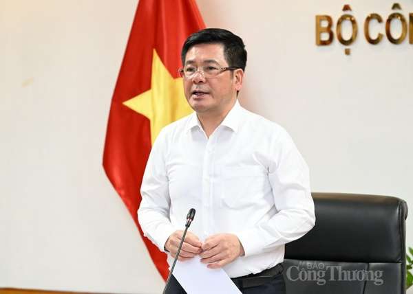 Bộ trưởng Nguyễn Hồng Diên: Triển khai Quy hoạch hạ tầng dự trữ, cung ứng xăng dầu, khí đốt quốc gia cần sự đồng hành của các Bộ, ngành, địa phương, doanh nghiệp
