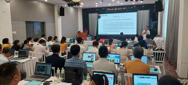 Bộ Công Thương đào tạo nguồn nhân lực thương mại điện tử cho Bình Định