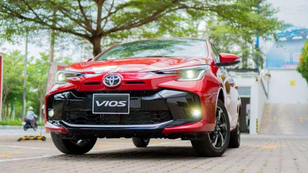 Toyota Vios được ưu đãi những gì trong tháng 10?
