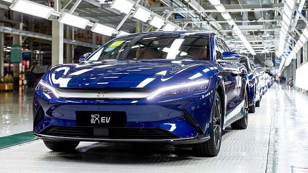 Hãng xe điện BYD trở thành một trong ba nhà sản xuất ô tô hàng đầu ở Trung Quốc