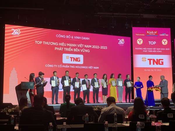 Vinh danh Top 10 - Top 50 Thương hiệu Mạnh Việt Nam 2022-2023