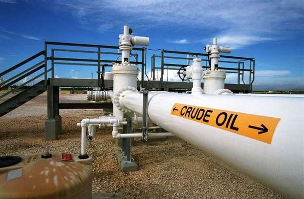 Giá dầu thế giới chốt phiên cuối tuần có sự phục hồi