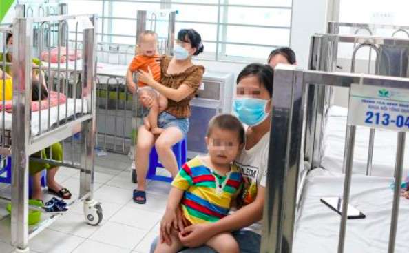 Tin nóng y tế: Hà Nội xuất hiện nhiều ổ dịch tay chân miệng tại trường học