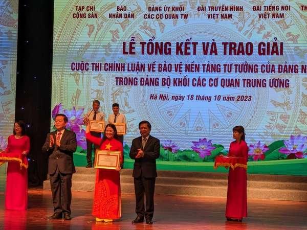 Đảng bộ Bộ Công Thương nhận giải Ba và Bằng khen tại Cuộc thi bảo vệ nền tảng tư tưởng của Đảng