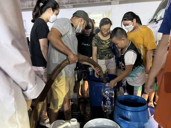 Hà Nội: 5 nhiệm vụ và 3 giải pháp gấp rút đưa nước sạch về Khu đô thị Thanh Hà