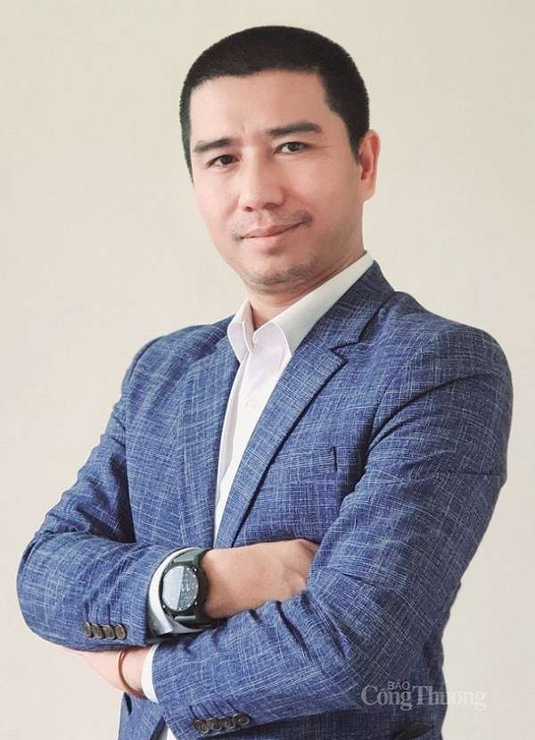 ông ThS. Nguyễn Bình Minh-Giảng viên chính Bộ môn Thương mại Điện tử, Đại học Thương mại 