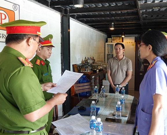 Bình Thuận: Khởi tố Giám đốc doanh nghiệp kinh doanh hạt điều lậu