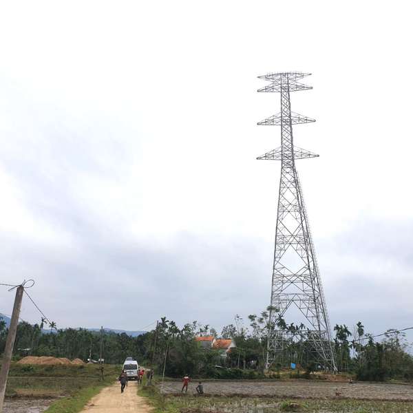 Yêu cầu xử lý dứt điểm mặt bằng Đường dây 500 kV Quảng Trạch - Dốc Sỏi