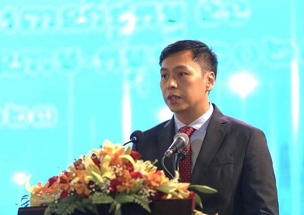 Ông Nam Lynal, Phó Quốc vụ khanh Bộ Thương Mại Campuchia phát biểu tại sự kiện. (Ảnh: Hoàng Minh/TTXVN)