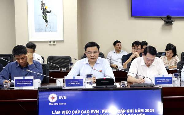Ông Lê Mạnh Hùng - Tổng giám đốc PVN phát biểu tại buổi làm việc