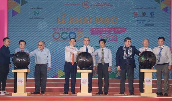 Khai mạc Tuần lễ giới thiệu sản phẩm OCOP, đặc trưng các vùng, miền tại TP. Hồ Chí Minh