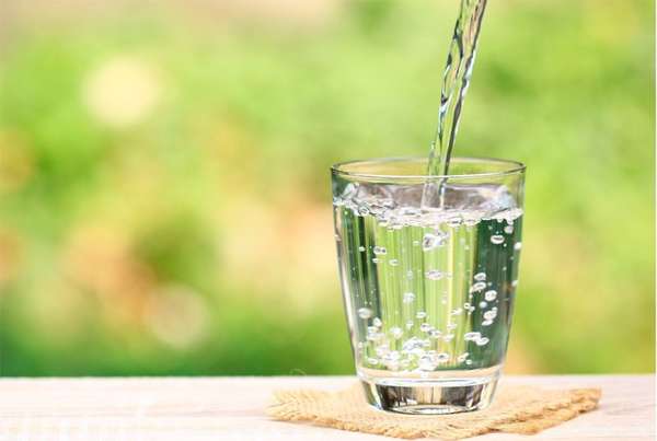 Uống nước gì giúp thận khỏe mạnh