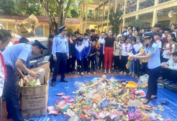 Thanh Hóa: Tăng cường kiểm tra an toàn thực phẩm khu vực trường học tại địa bàn huyện Ngọc Lặc