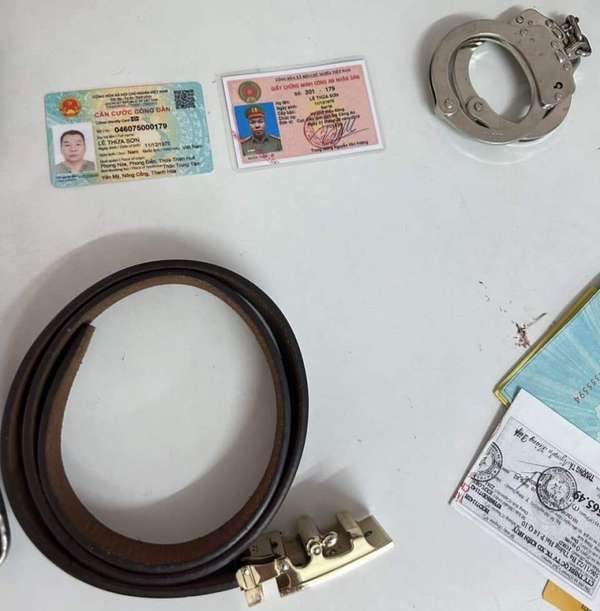 Đà Nẵng: Bắt kẻ giả danh công an, đi xe ô tô biển số giả để lừa đảo tiền tỷ