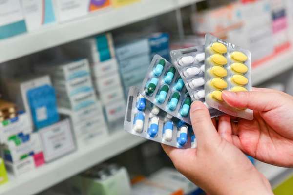 Trước tình trạng thiếu thuốc tại châu Âu: Bộ Y tế chỉ đạo đảm bảo nguồn cung thuốc, thiết bị y tế