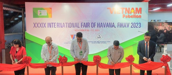 Khai trương gian hàng Việt Nam tại hội chợ FIHAV 39 - La Habana - Cuba