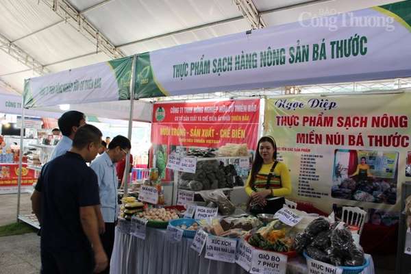 Thanh Hóa: Hiệu quả từ Hội chợ Trưng bày, giới thiệu sản phẩm nông sản, thực phẩm an toàn