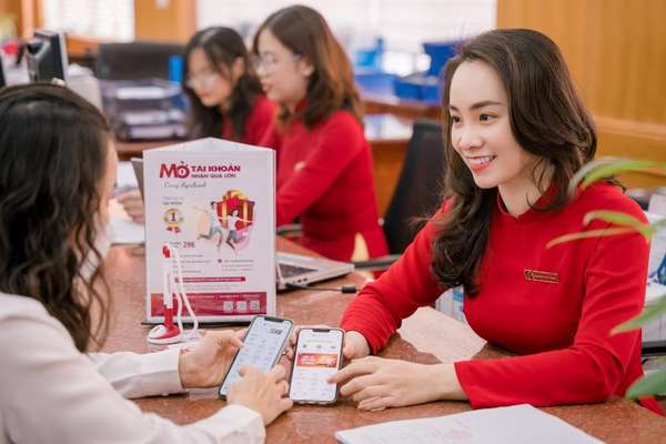 Fitch Ratings xếp hạng nhà phát hành dài hạn đối với Agribank cao nhất trong các NHTM tại Việt Nam
