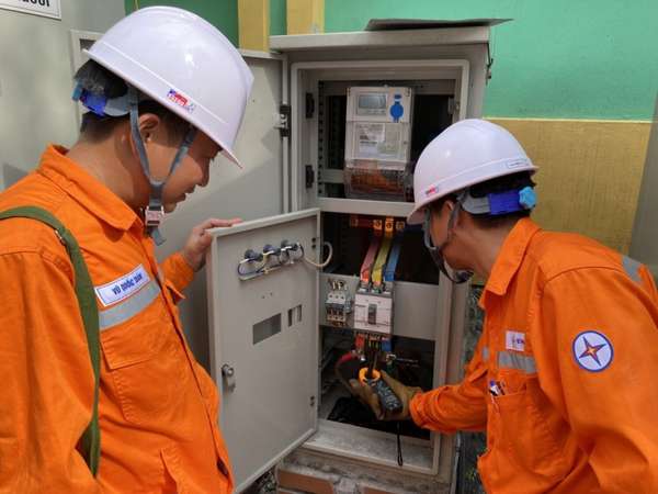 Quảng Ninh: Khu vực Hạ Long sẽ tiết giảm công suất điện vào giờ cao điểm tối