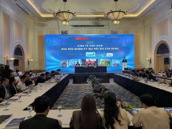 Diễn đàn kinh tế Việt Nam qua nửa nhiệm kỳ Đại hội XIII của Đảng