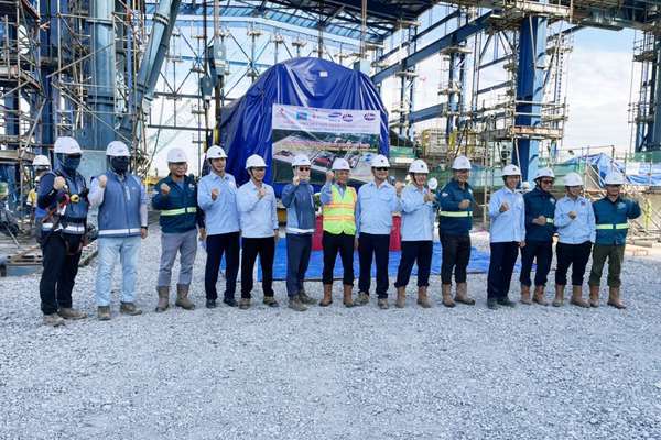 Chính thức lắp đặt máy phát dự án Nhà máy nhiệt điện Nhơn Trạch 4