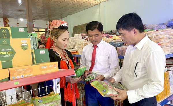 Tuyên Quang: Phát triển “mô hình thương mại hai chiều” vùng đồng bào dân tộc thiểu số