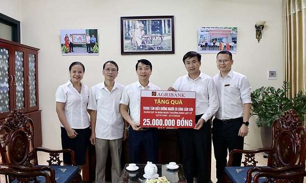 Agribank Thanh Hóa tài trợ hơn 10 tỷ đồng cho hoạt động từ thiện và an sinh xã hội