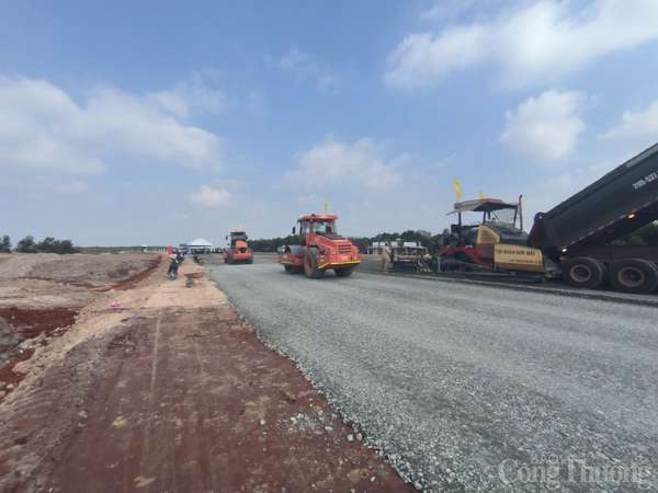 Dự án cao tốc Biên Hòa-Vũng Tàu có tổng chiều dài 53,7km; được chia làm 3 dự án thành phần. Dự án thành phần 3 với chiều dài khoảng 19,5km đi qua địa bàn tỉnh Bà Rịa-Vũng Tàu với tổng mức đầu tư dự kiến khoảng 5.190 tỷ đồng.
