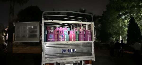 Vụ tạm giữ hàng trăm bình gas tại Thái Bình: Công an mời 5 doanh nghiệp tới phối hợp điều tra