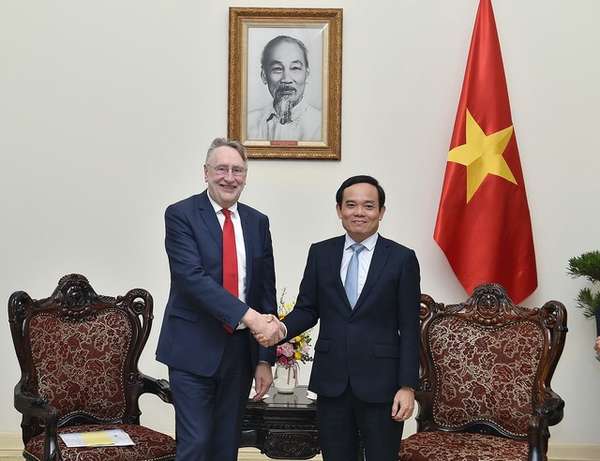 Phó Thủ tướng đề nghị EC sớm gỡ thẻ vàng đối với hải sản xuất khẩu của Việt Nam